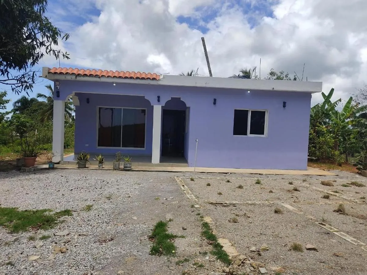 Vakantiehuis Hermosa Casa En Sector Juana Vicenta, Samana, Republica Dominicana